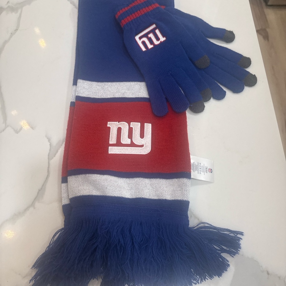 Blue and Red NY Scarf and Gloves Set